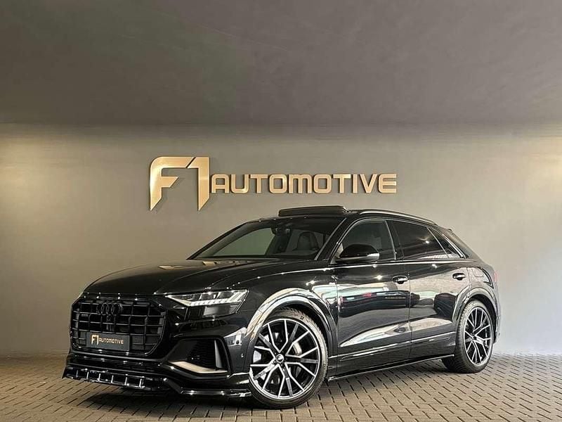 Zwart Gebruikt 2022 Audi Q8 Business SUV | € 82.990 (Eerlijke prijs) - Afbeelding 1/3