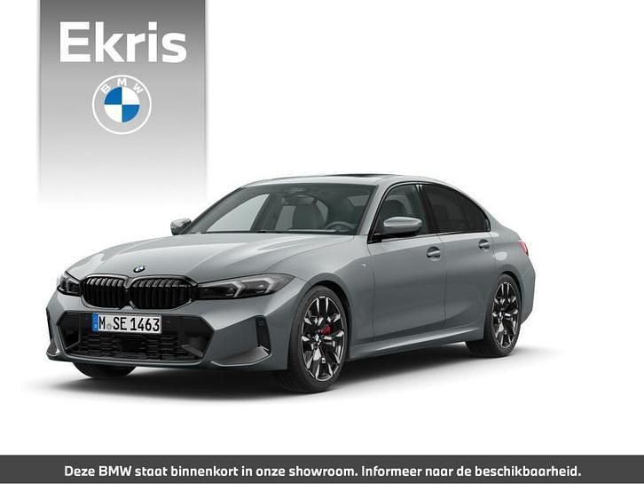 Grijs Nieuw 2025 BMW 320 M Sport Sedan | € 78.922 (Eerlijke prijs) - Afbeelding 1/4