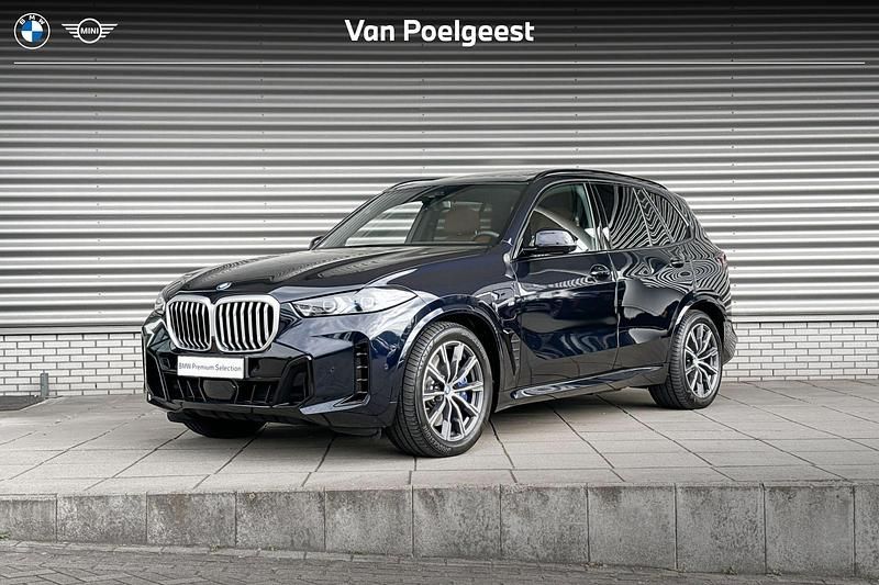 Zwart Gebruikt 2024 BMW X5 Performance SUV | € 99.900 (Eerlijke prijs) - Afbeelding 1/4