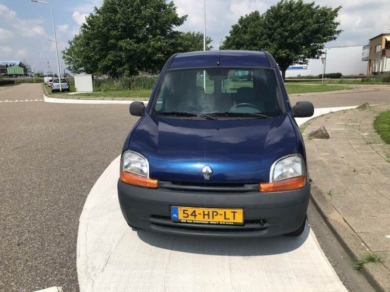 Blauw Gebruikt 2001 Renault Kangoo Expression MPV | € 3.750 (Eerlijke prijs) - Afbeelding 1/4