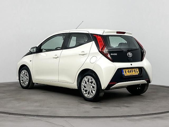 Occasion Toyota Aygo X-play 72 PK (52 kW) 2021 Wit Hatchback