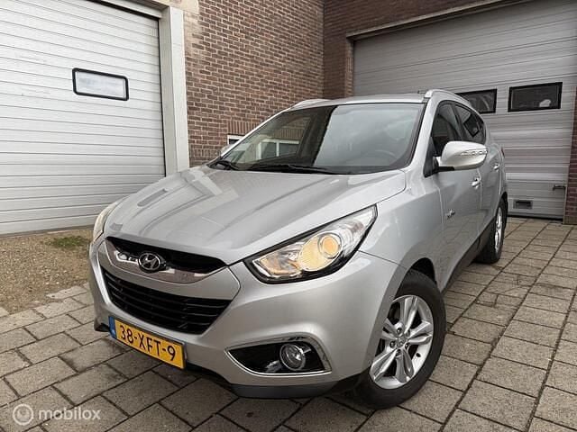 Grijs Occasion 2011 Hyundai ix35 Edition SUV | € 4.995 (Goede deal) - Afbeelding 1/4