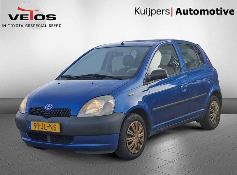 Blauw Gebruikt 2002 Toyota Yaris Hatchback | € 2.495 (Eerlijke prijs) - Afbeelding 1/4