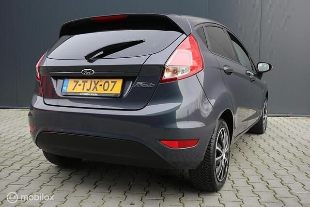 Occasion Ford Fiesta Style 80 PK (58 kW) 2014 Grijs Hatchback
