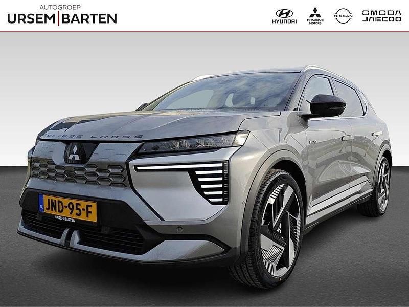 Grijs Occasion 2025 Mitsubishi Eclipse Instyle SUV | € 51.930 - Afbeelding 1/4