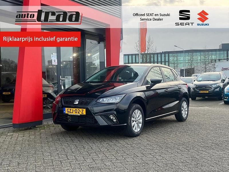 Zwart Occasion 2025 Seat Ibiza Style Plus Hatchback | € 23.750 (Iets duurder) - Afbeelding 1/4