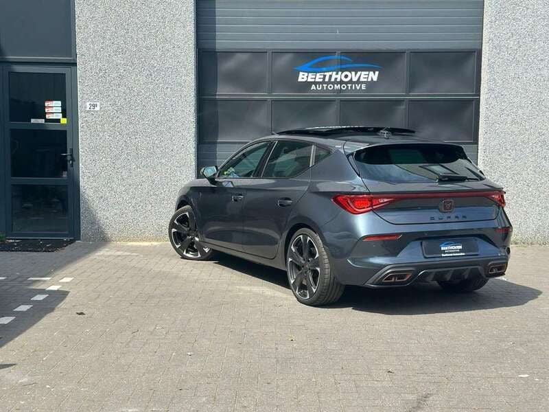 Occasion Cupra Leon VZ 150 PK (110 kW) 2022 Grijs, metallic lak Hatchback