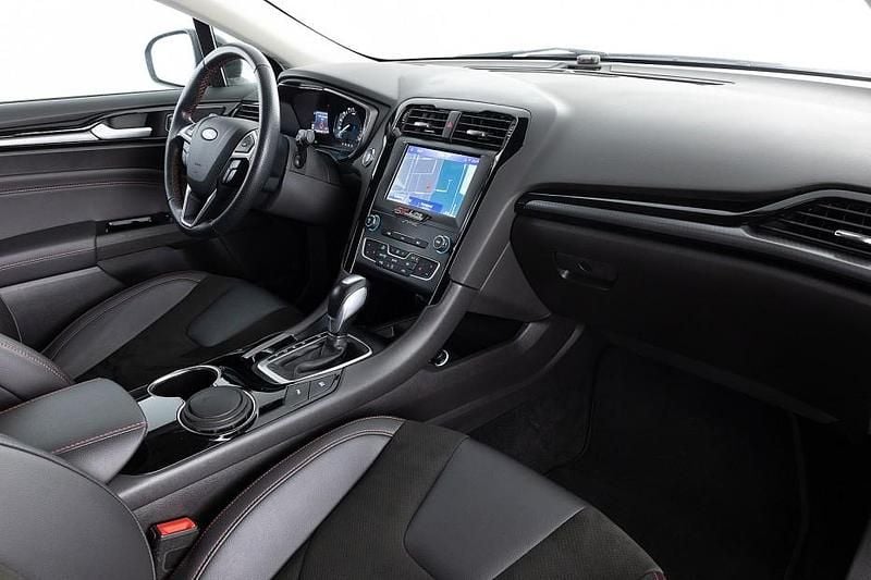 Occasion Ford Mondeo ST-Line 190 PK (139 kW) 2021 Zwart Sedan