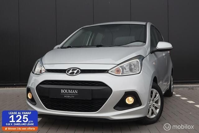 Grijs Occasion 2016 Hyundai i10 Comfort Hatchback | € 6.995 (Eerlijke prijs) - Afbeelding 1/4