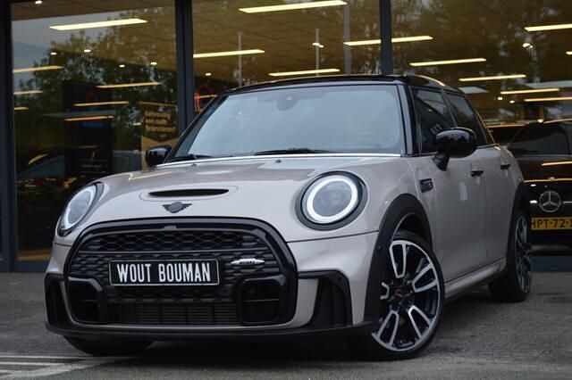 Grijs Gebruikt 2021 Mini John Cooper Works Hatchback | € 28.900 (Eerlijke prijs) - Afbeelding 1/4