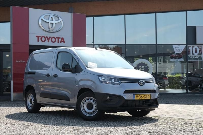 Grijs Occasion 2024 Toyota Proace City City MPV | € 23.895 (Eerlijke prijs) - Afbeelding 1/1