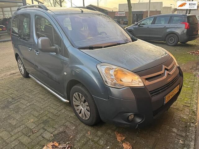 Grijs Occasion 2011 Citroën Berlingo MPV | € 3.999 (Goede deal) - Afbeelding 1/4