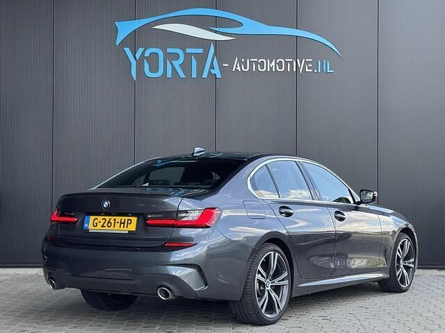 Occasion BMW 330 Executive 184 PK (135 kW) 2019 Grijs Sedan