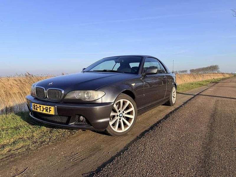 Grijs Occasion 2006 BMW 318 Cabriolet Executive Cabriolet | € 4.000 - Afbeelding 1/4