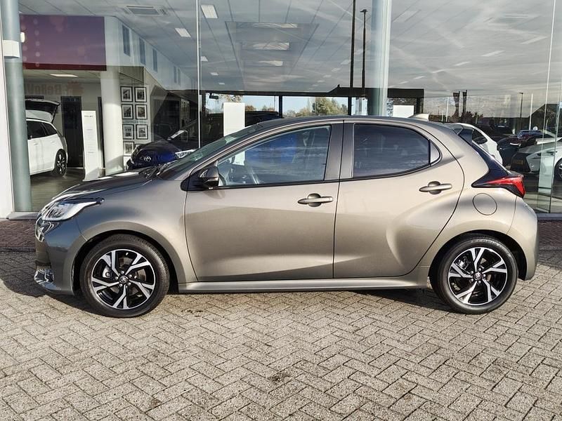 Occasion Toyota Yaris Hybrid Edition 2024 (metallic) Hatchback