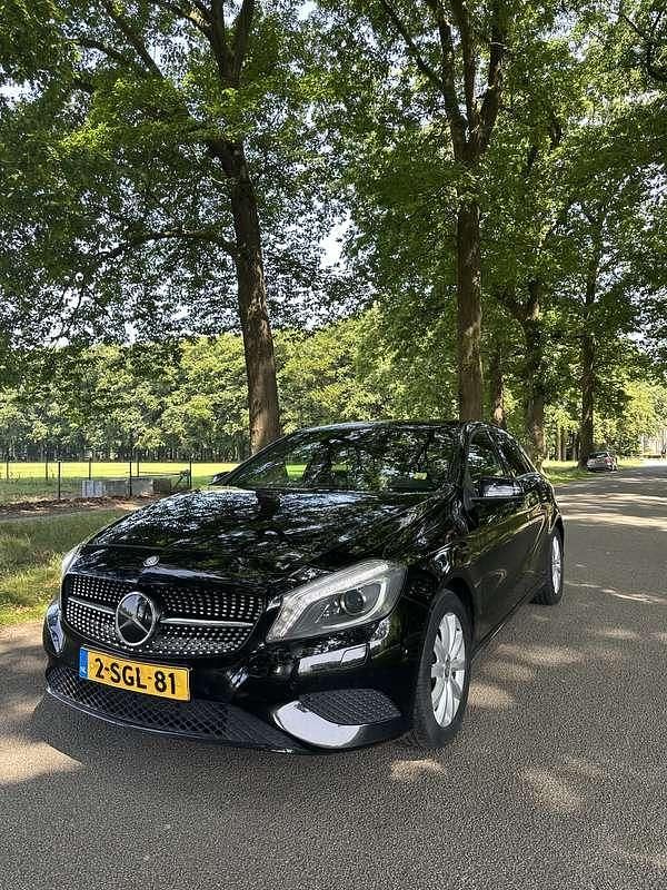 Zwart Gebruikt 2013 Mercedes A200 Prestige Stationwagen | € 9.750 (Eerlijke prijs) - Afbeelding 1/4