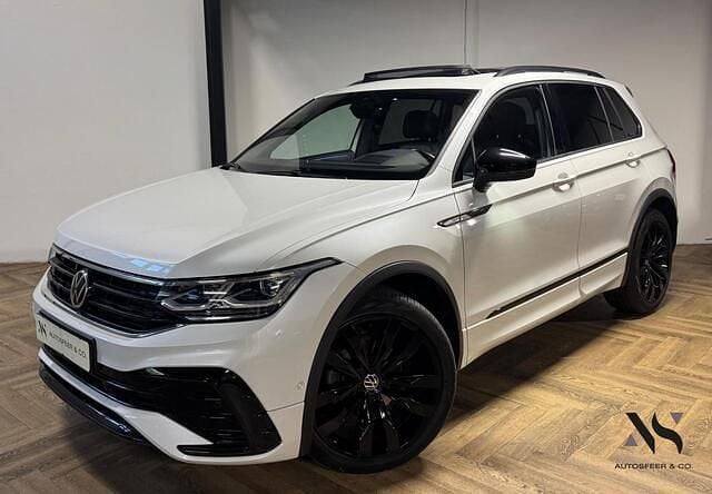 Wit Gebruikt 2021 VW Tiguan R-line SUV | € 35.940 (Iets duurder) - Afbeelding 1/4