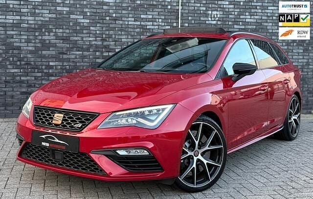 Rood Gebruikt 2019 Cupra Leon Stationwagen | € 26.900 (Eerlijke prijs) - Afbeelding 1/4