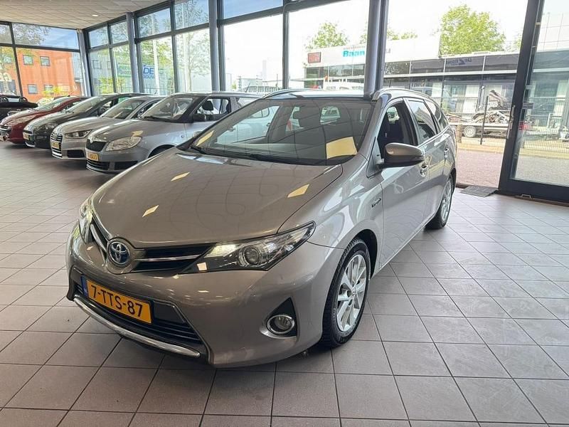 Bruin Gebruikt 2014 Toyota Auris Touring Sports Stationwagen | € 9.950 (Eerlijke prijs) - Afbeelding 1/4