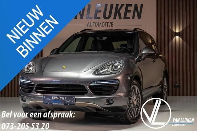 Grijs Gebruikt 2011 Porsche Cayenne SUV | € 45.950 (Goede deal) - Afbeelding 1/4
