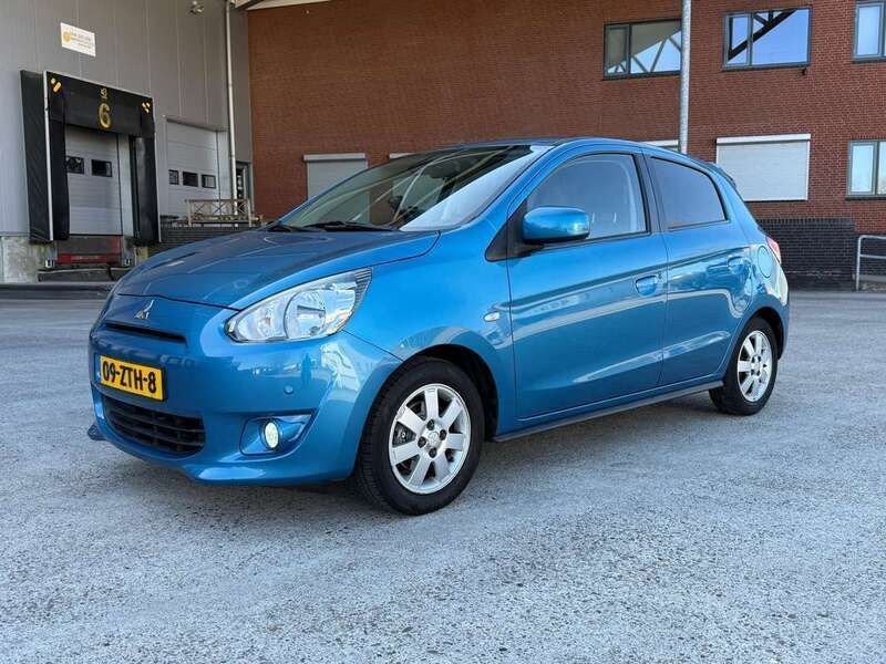 Blauw Gebruikt 2013 Mitsubishi Space Star Intense Hatchback | € 4.999 (Eerlijke prijs) - Afbeelding 1/4