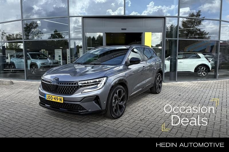 Grijs Occasion 2025 Renault Austral Esprit Alpine SUV | € 38.950 (Eerlijke prijs) - Afbeelding 1/4