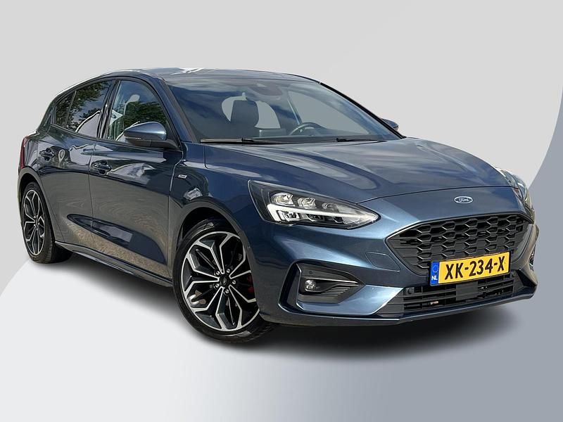 Blauw Gebruikt 2019 Ford Focus Business Edition Hatchback | € 16.900 (Duur) - Afbeelding 1/4