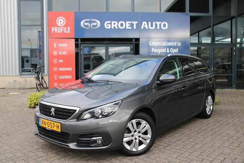Grijs Occasion 2019 Peugeot 308 SW Stationwagen | € 11.550 (Eerlijke prijs) - Afbeelding 1/4