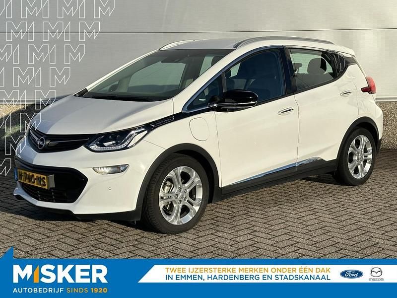 Wit Gebruikt 2020 Opel Ampera Business Hatchback | € 14.900 (Goede deal) - Afbeelding 1/4