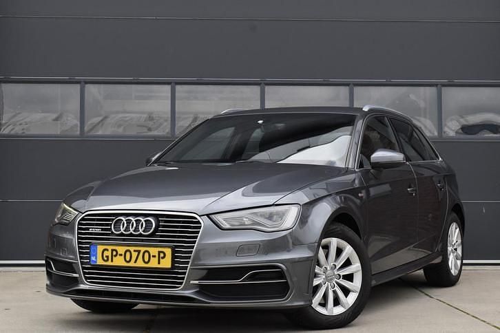 Gebruikt 2015 Audi e-tron S-Line SUV | € 8.750 - Afbeelding 1/4