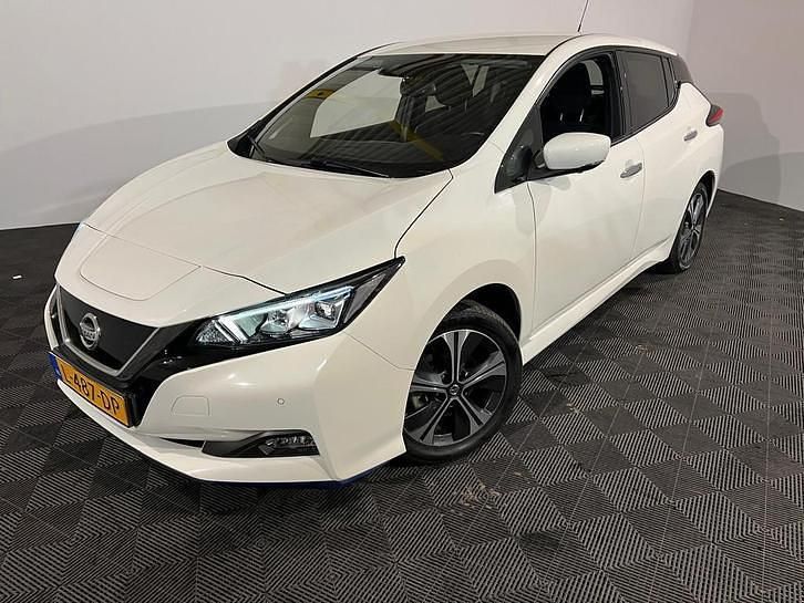 Occasion Nissan Leaf N-Connecta 160 kW (218 PK) 2021 Hatchback
