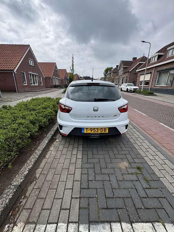Wit Gebruikt 2013 Cupra Ibiza MPV | € 9.500 - Afbeelding 1/4