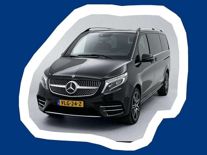 Zwart Gebruikt 2021 Mercedes V300 Avantgarde MPV | € 37.945 (Goede deal) - Afbeelding 1/4