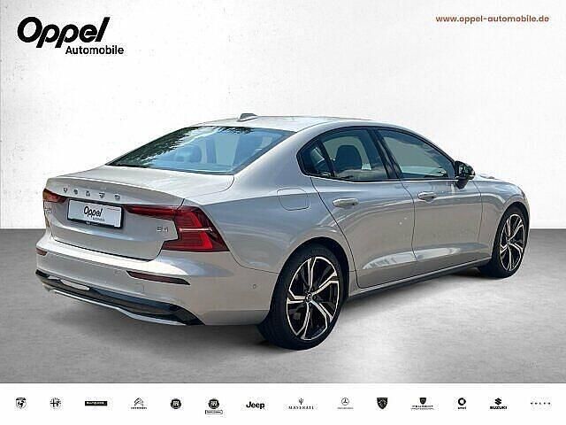 Occasion Volvo S60 Plus 197 PK (144 kW) 2023 Zilver Sedan