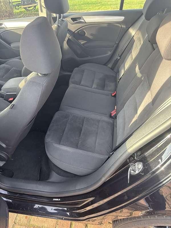 Occasion 2010 VW Golf Sedan | € 11.000 - Afbeelding 1/4