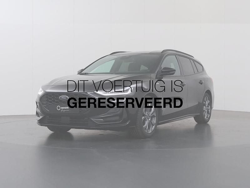 Zwart Occasion 2025 Ford Focus ST-Line X Stationwagen | € 24.730 (Goede deal) - Afbeelding 1/4
