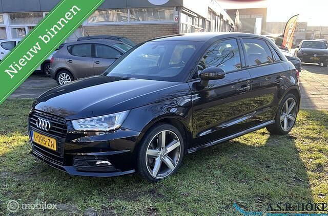 Zwart Occasion 2016 Audi A1 Sportback S-Line Hatchback | € 14.450 (Duur) - Afbeelding 1/4