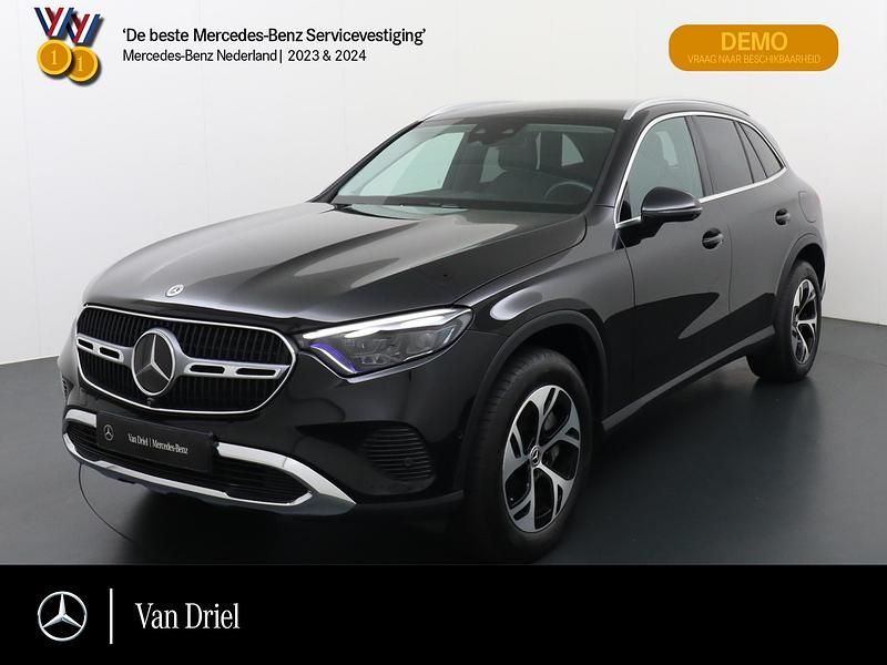 Zwart Occasion 2023 Mercedes GLC300e Luxury SUV | € 57.950 (Eerlijke prijs) - Afbeelding 1/4
