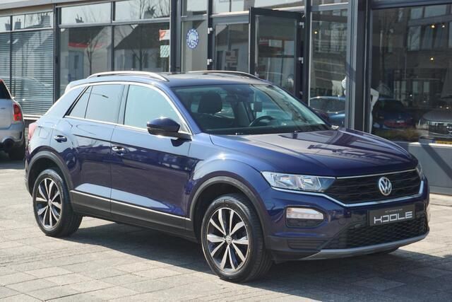 Blauw Gebruikt 2020 VW T-Roc Style SUV | € 16.750 (Goede deal) - Afbeelding 1/4