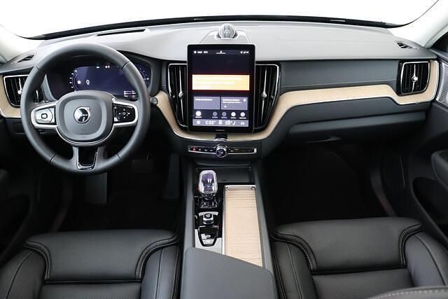 Nieuw Volvo XC60 Ultra 349 PK (256 kW) 2026 Blauw SUV