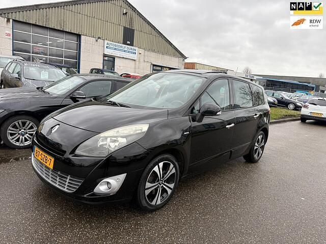 Zwart Occasion 2012 Renault Grand Scénic III Bose Edition MPV | € 3.250 (Goede deal) - Afbeelding 1/4