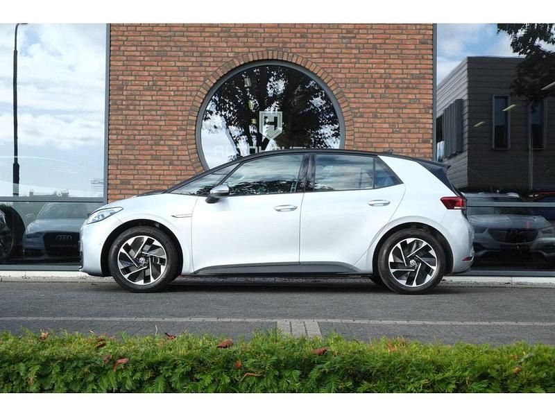 Occasion VW ID.3 Pro 169 kW (231 PK) 2023 Zilver Hatchback