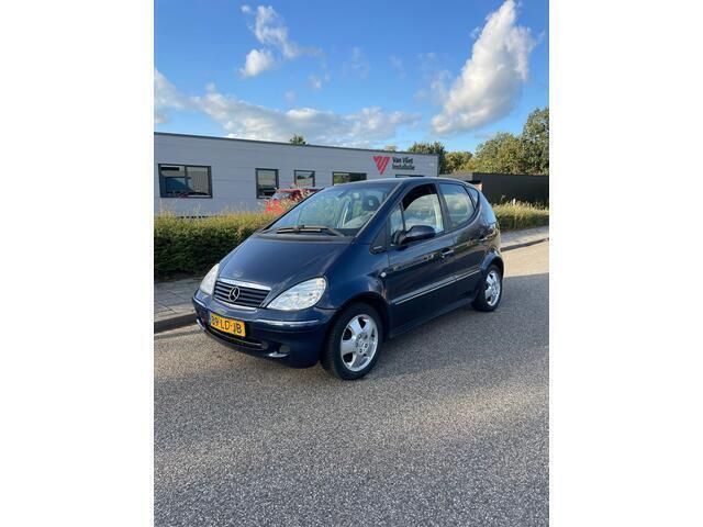 Blauw Gebruikt 2002 Mercedes A160 Elegance MPV | € 1.799 (Eerlijke prijs) - Afbeelding 1/4