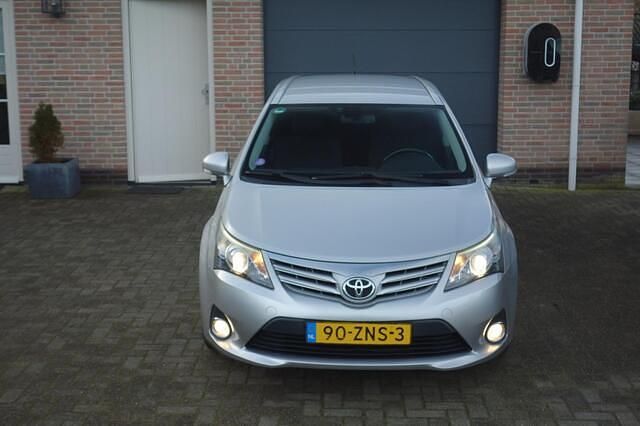 Occasion Toyota Avensis Business Edition 147 PK (108 kW) 2013 Grijs (metallic) Stationwagen