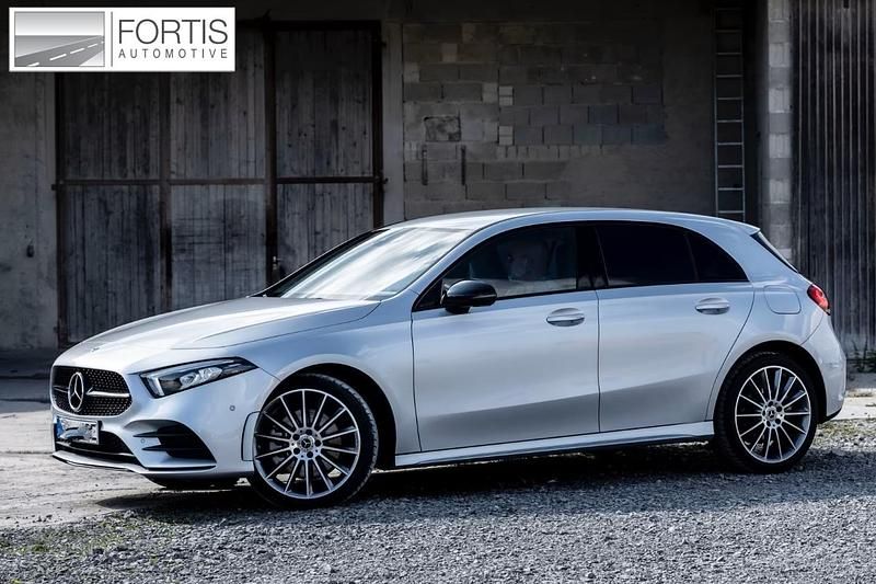 Occasion Mercedes A250 AMG 218 PK (160 kW) 2022 Grijs Hatchback