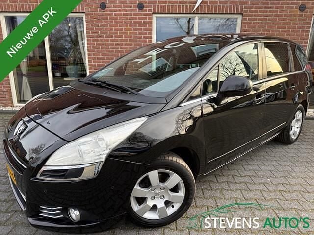 Zwart Occasion 2011 Peugeot 5008 MPV | € 2.444 (Goede deal) - Afbeelding 1/4