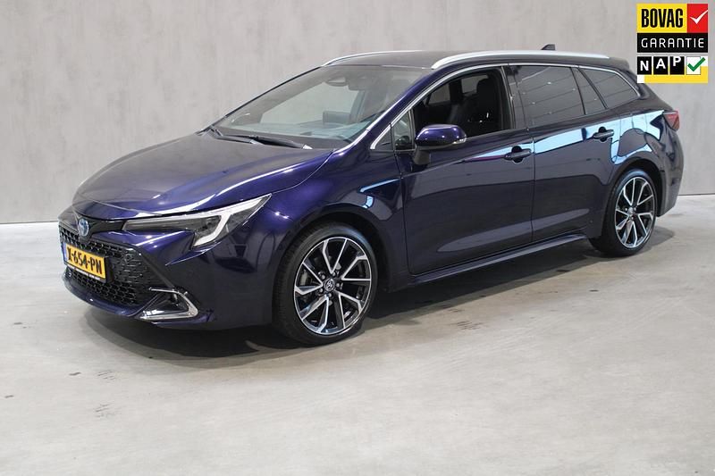 Occasion Toyota Corolla Hybrid Executive 98 PK (72 kW) 2024 Blauw Stationwagen
