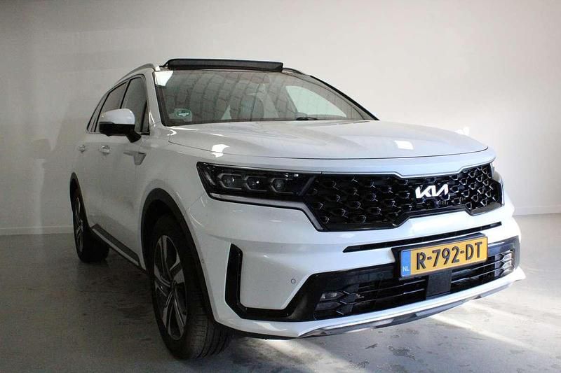 Wit (parellak) Gebruikt 2022 Kia Sorento SUV | € 26.749 (Super prijs) - Afbeelding 1/4