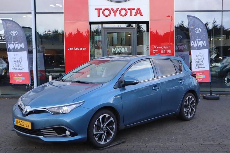 Blauw Gebruikt 2016 Toyota Auris Hybrid Hatchback | € 14.400 (Eerlijke prijs) - Afbeelding 1/4