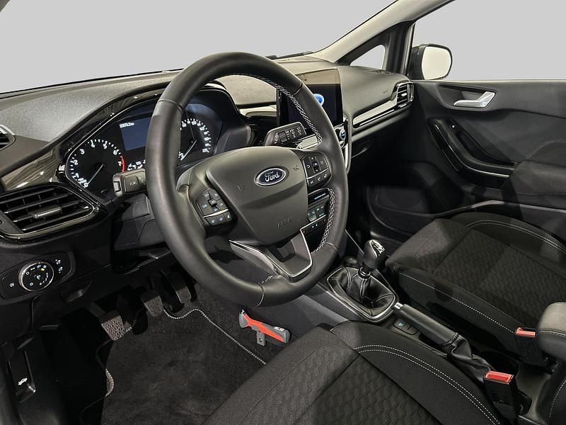 Occasion Ford Fiesta Titanium 125 PK (91 kW) 2024 Zwart Hatchback